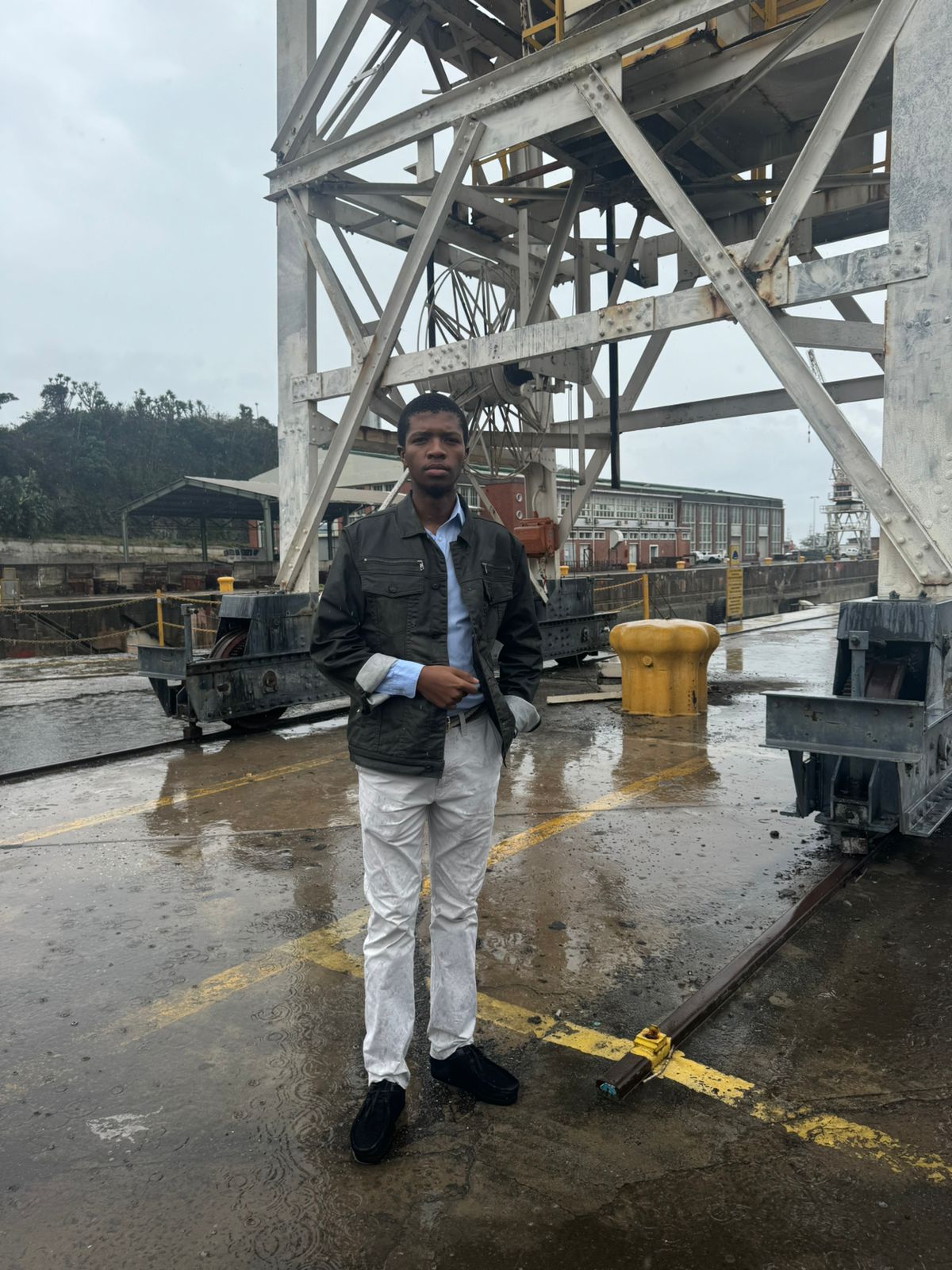 Kamva - Software Contractor & Entrepreneur